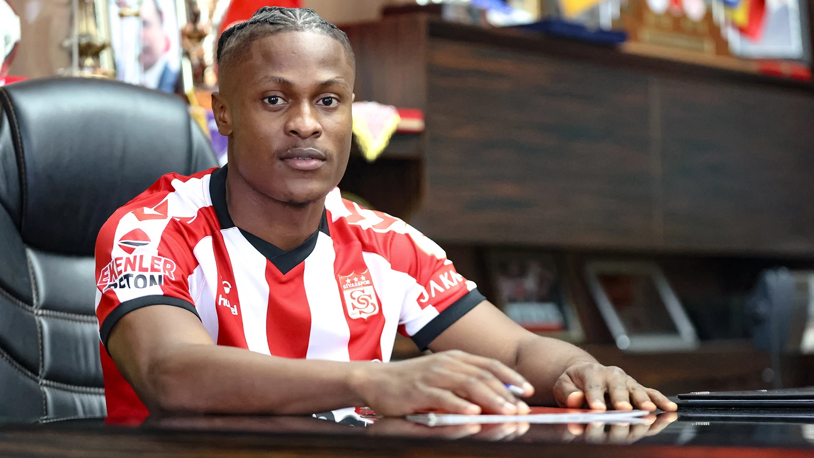 Sivasspor, Jonathan Okoronkwo'yu kadrosuna kattı