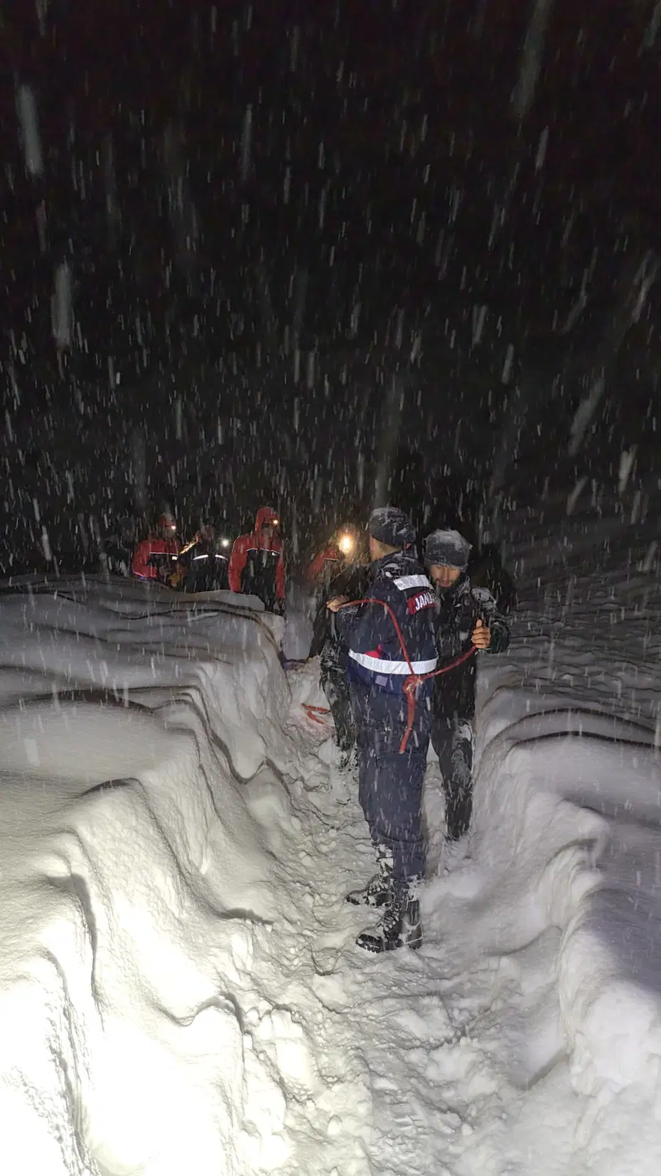 Giresun'da çığ altında kalan çoban hayatını kaybetti