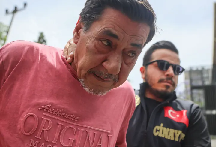 Oğlunu 37 bıçak darbesiyle öldüren babaya müebbet