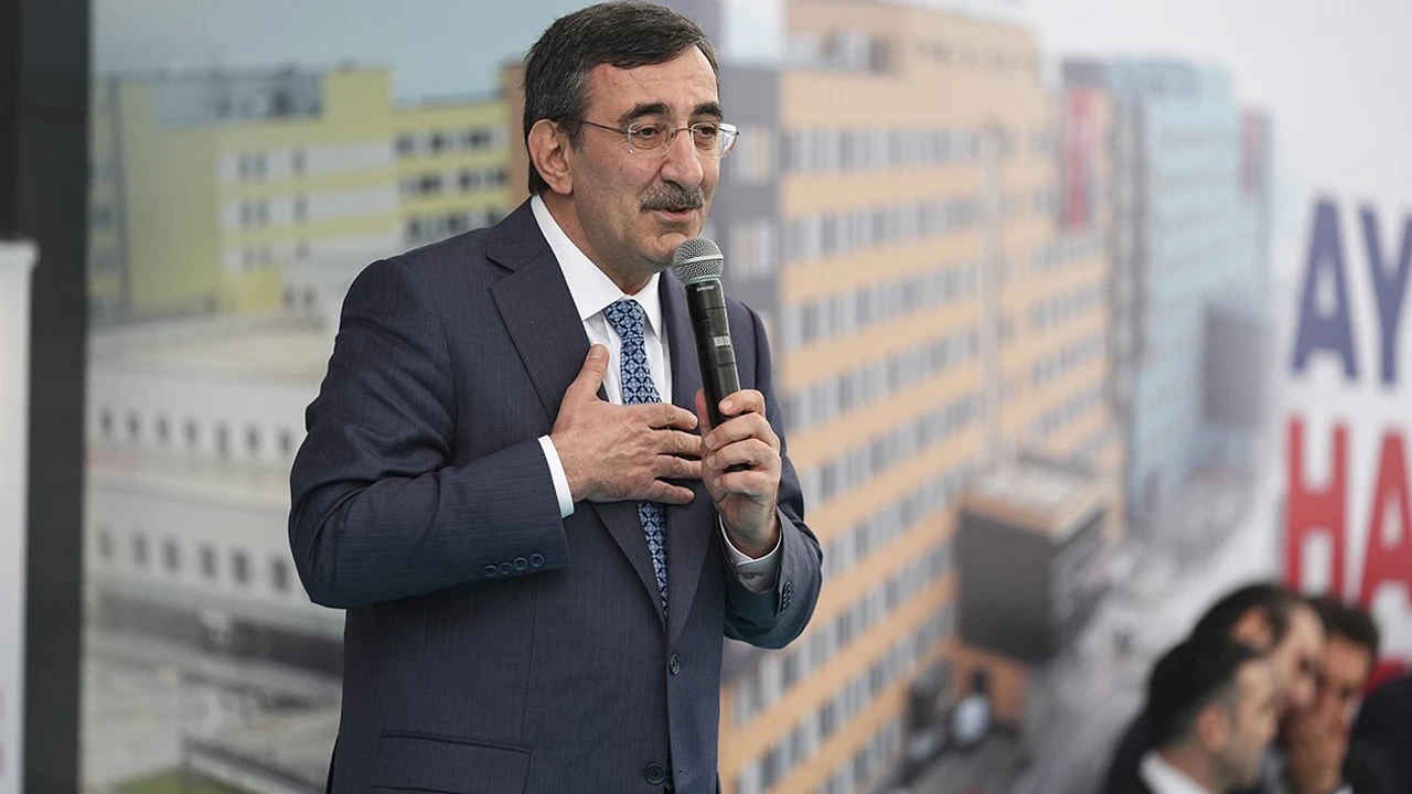 Yılmaz: Sağlık turizmi ekonomimize milyarlarca dolar katkı sağlıyor
