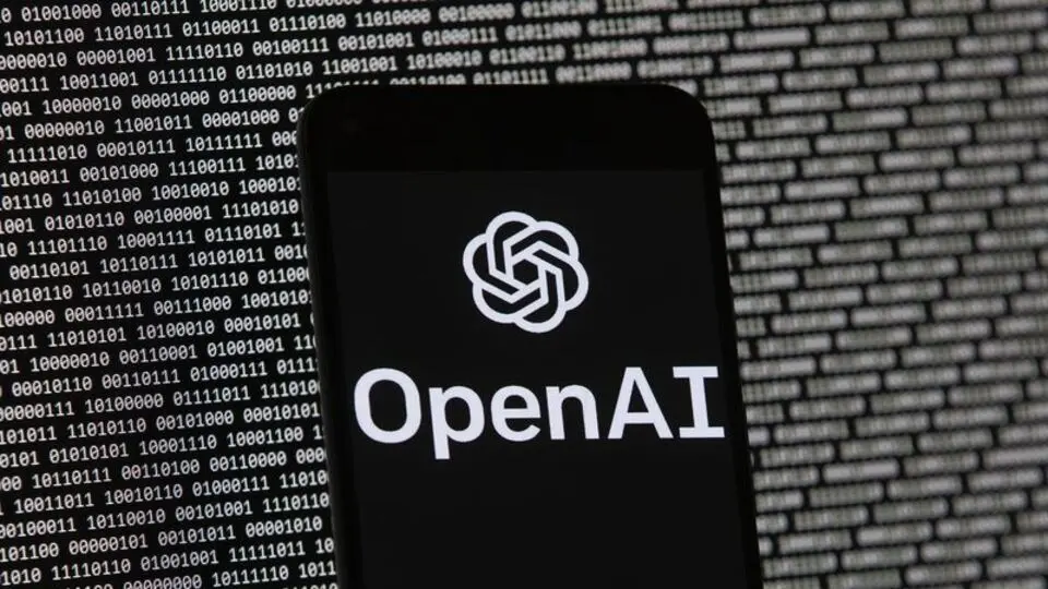OpenAI, Apple'ın eski tasarımcısı Jony Ive'ın girişimini satın alıyor