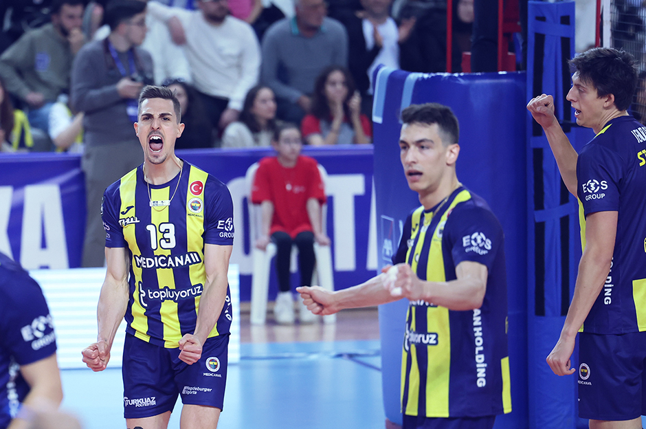 Kupa Voley'de Halkbank'ın rakibi Fenerbahçe oldu