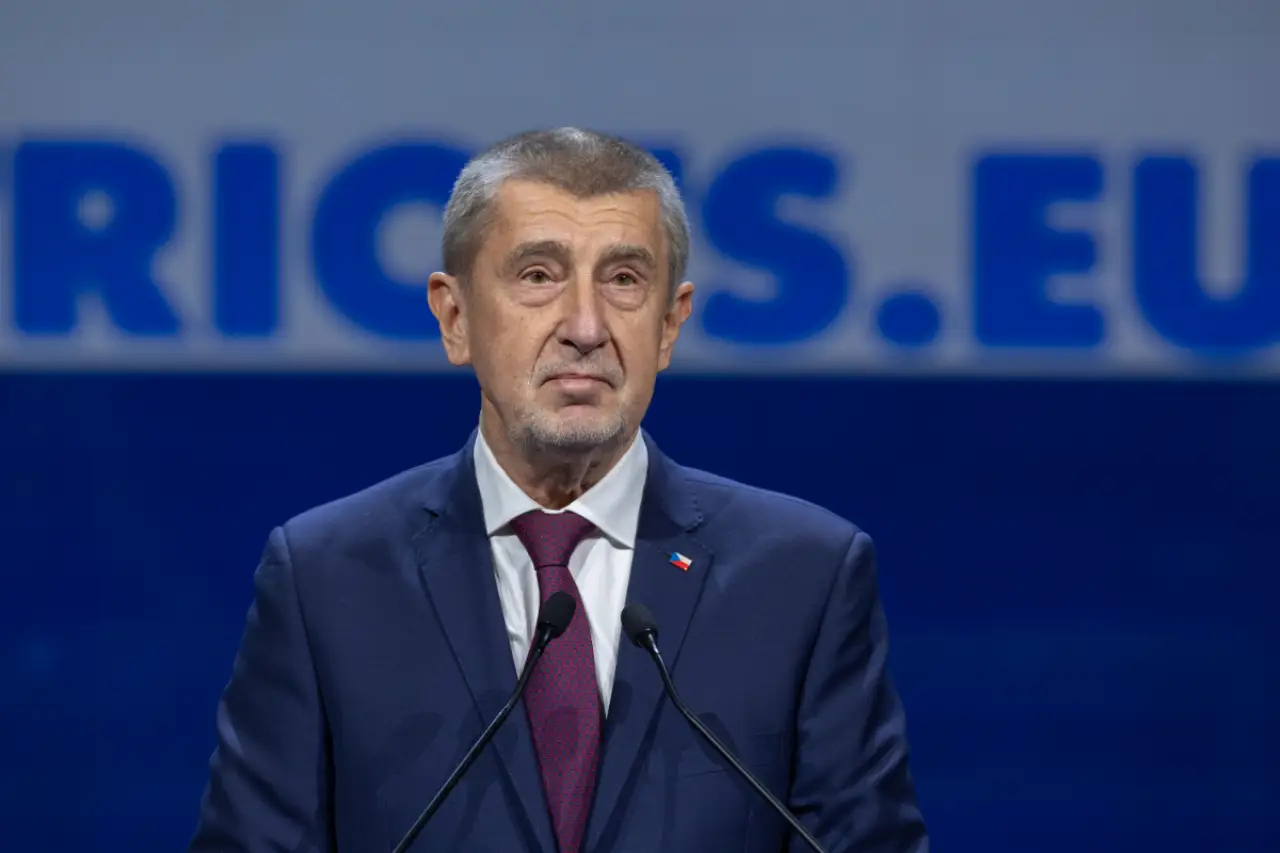 Çekya Başbakanı Babis: "Trump, Avrupa’ya İhanet Etti"