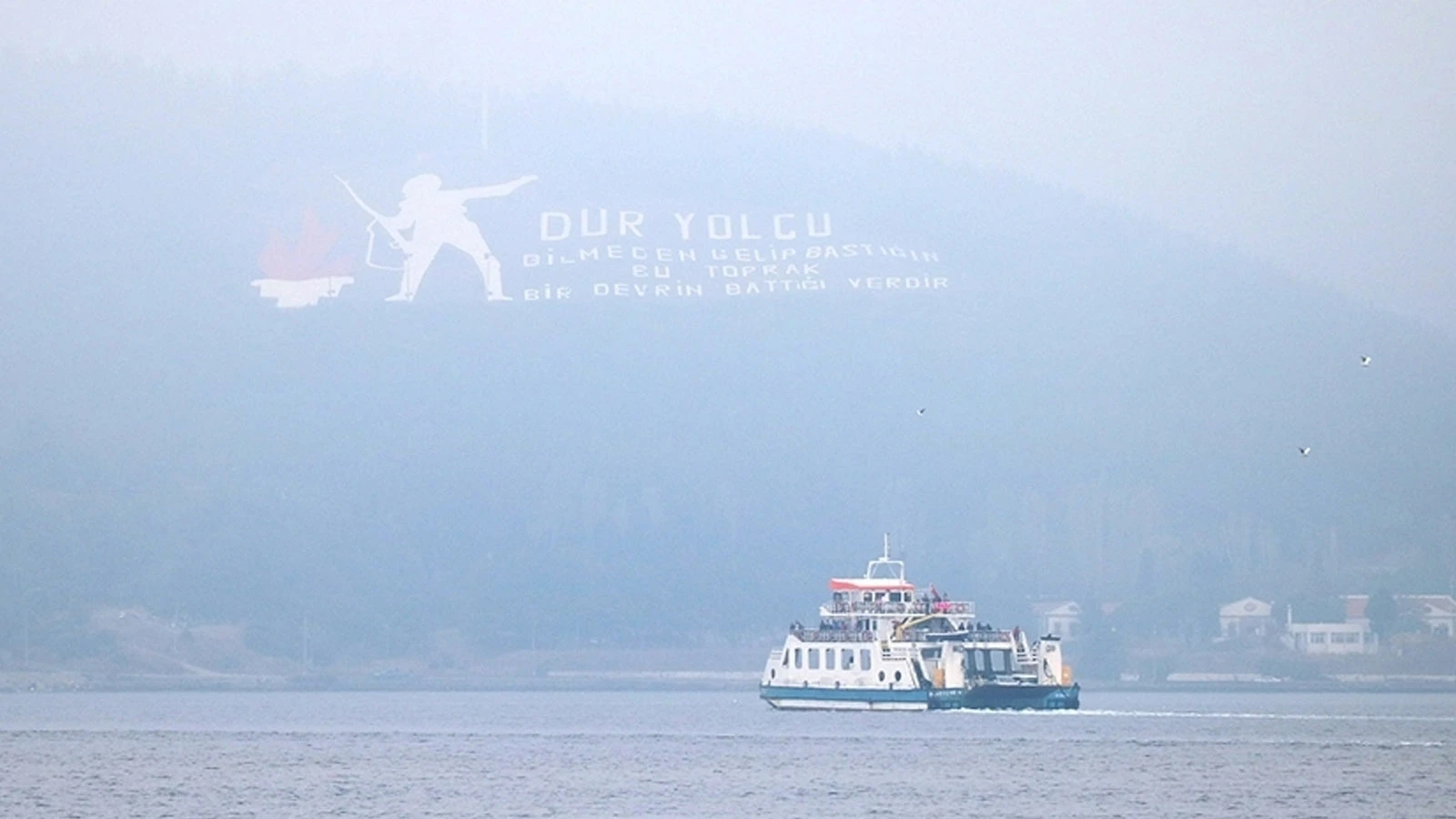 Çanakkale Boğazı transit gemi geçişlerine kapatıldı