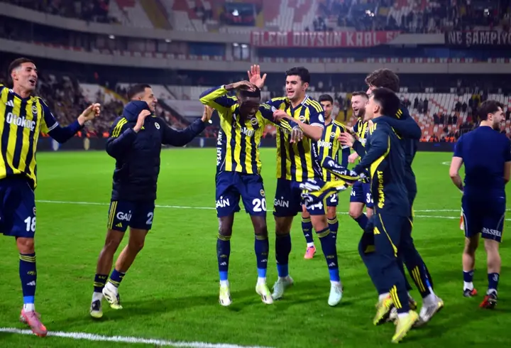 Fenerbahçe, Samsunspor'u 5 maç sonra mağlup etti