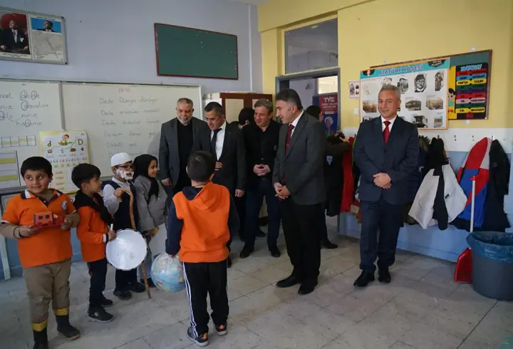 Batman Üniversitesi Rektörü Demir öğrencilerle bir araya geldi